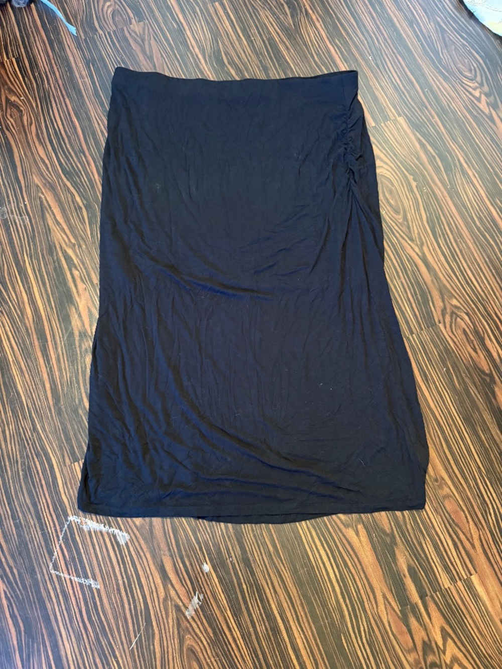 Old Navy rouged Black maxi skirt 3X